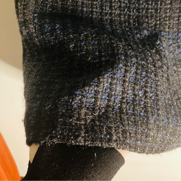 Ann Taylor size 10 black pencil skirt - Picture 3 of 6